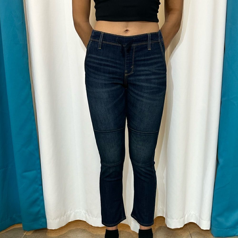 💚 A10 Denizen by Levi’s blue stretch  jeans with elastic waistband& drawstring